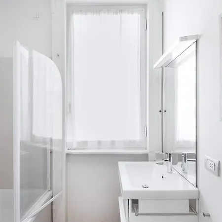 Easylife - Elegance A Few Steps From Citylife Next To M2 Pagano Milan Exterior photo