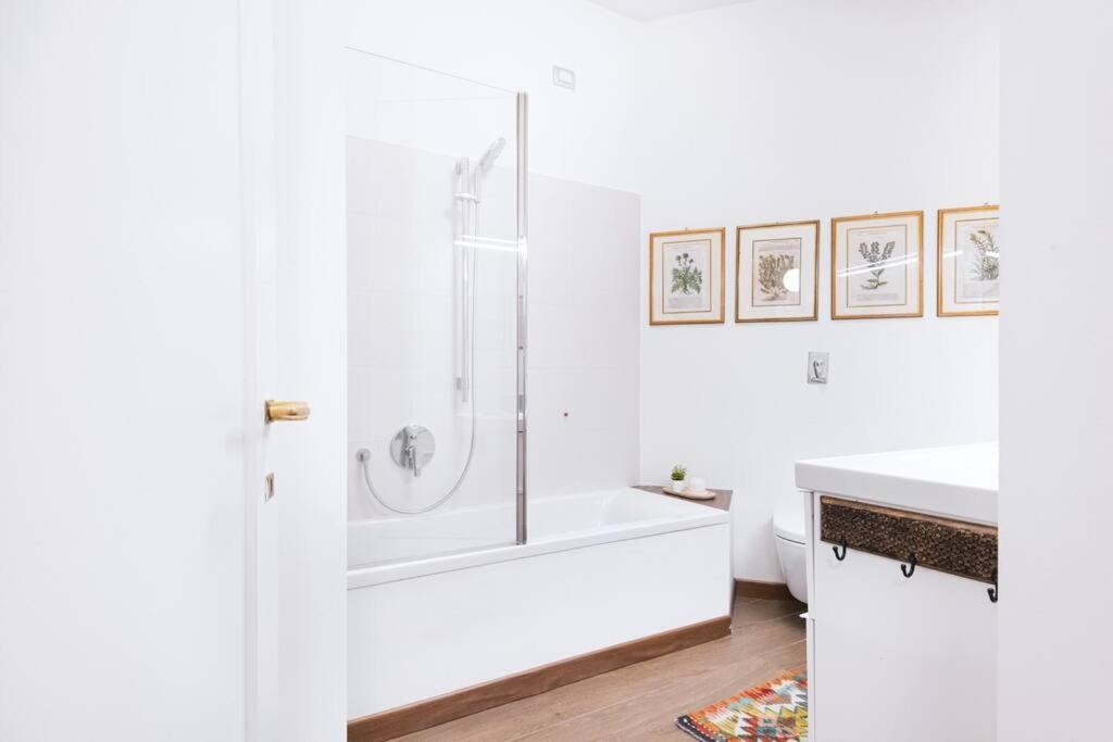 Appartement Easylife - Elegance A Few Steps From Citylife Next To M2 Pagano
