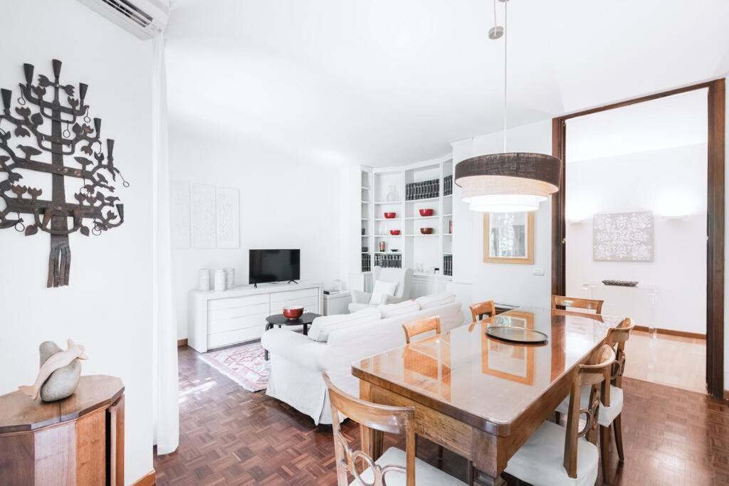 Appartement Easylife - Elegance A Few Steps From Citylife Next To M2 Pagano